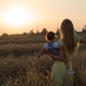 🤱✨ O que a espiritualidade tem a ver com a maternidade?